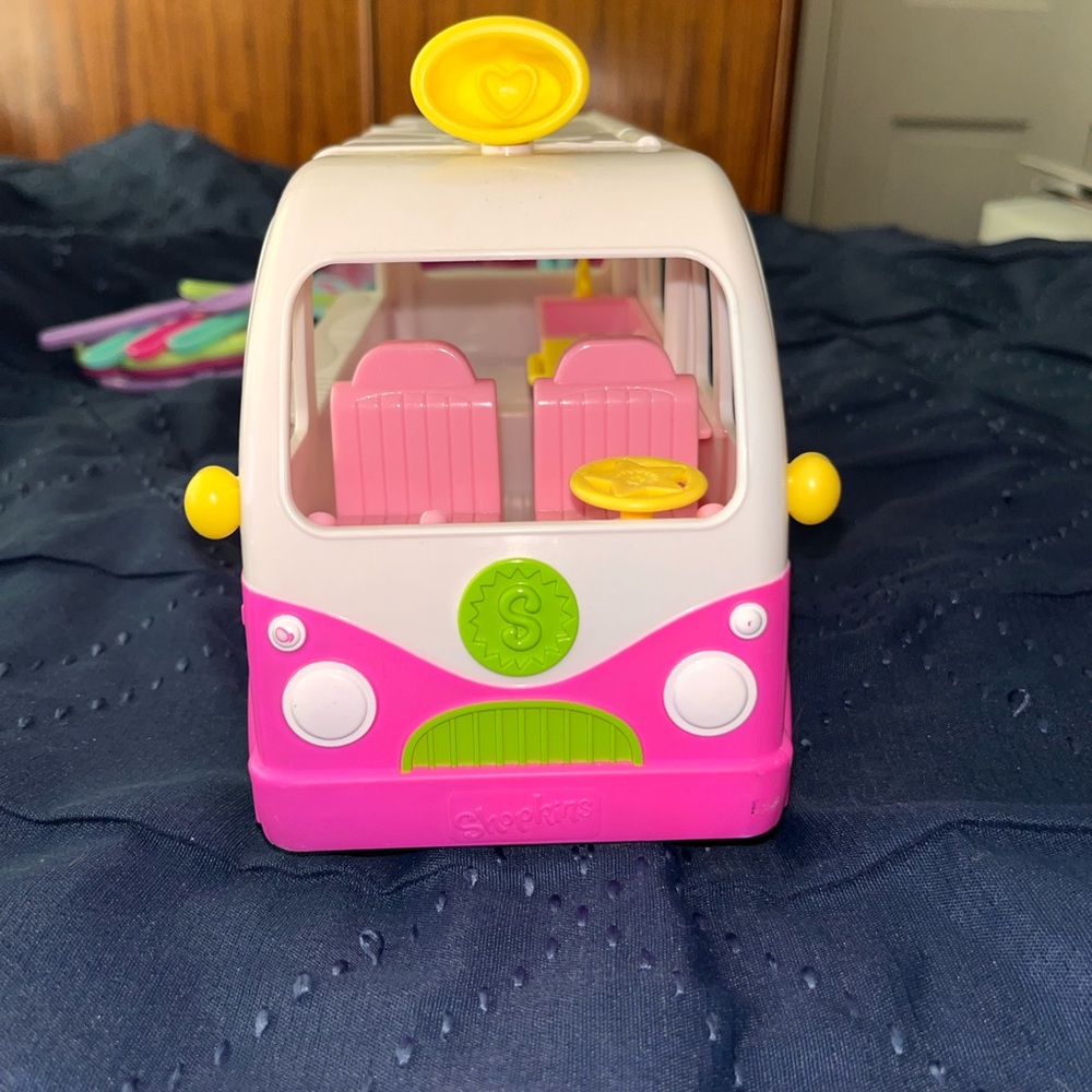SHOPKINS - Picture 13 of 14